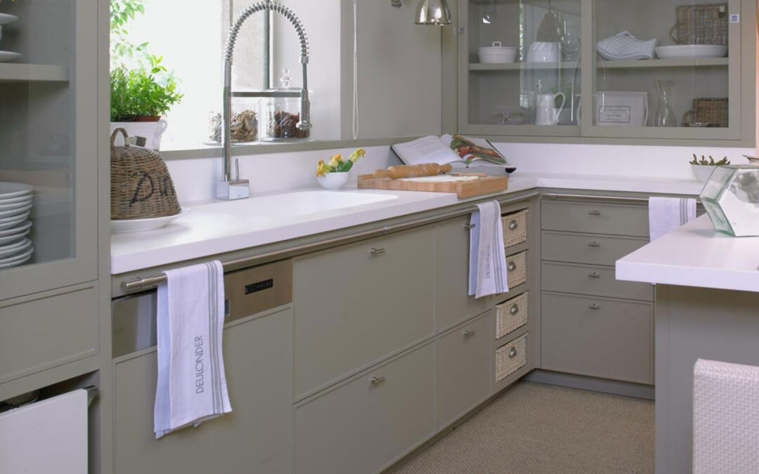 El rentaplats: consells per situar-lo de manera funcional a la cuina